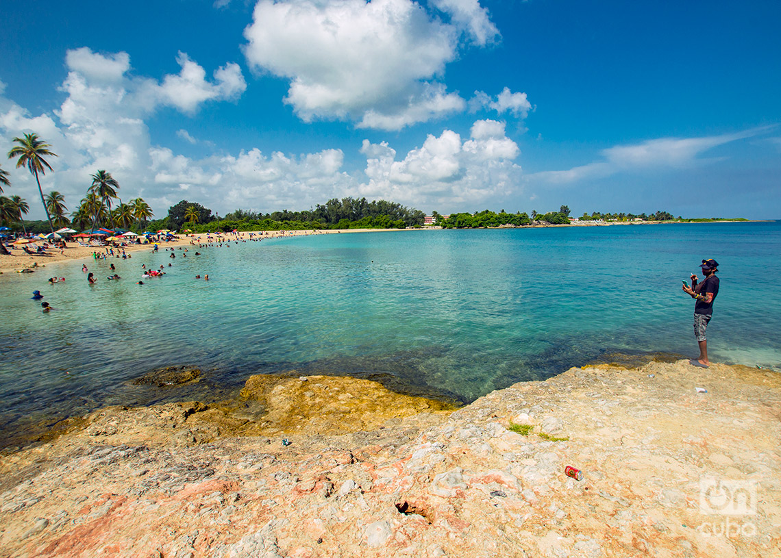 Playa de Bacuranao, al este de La Habana. Foto: Otmaro Rodríguez.